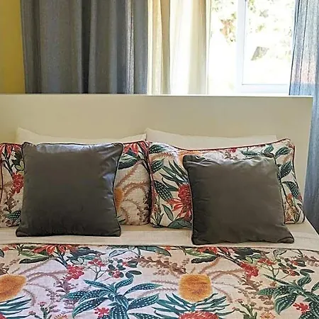 Hotel Ljmonade *
